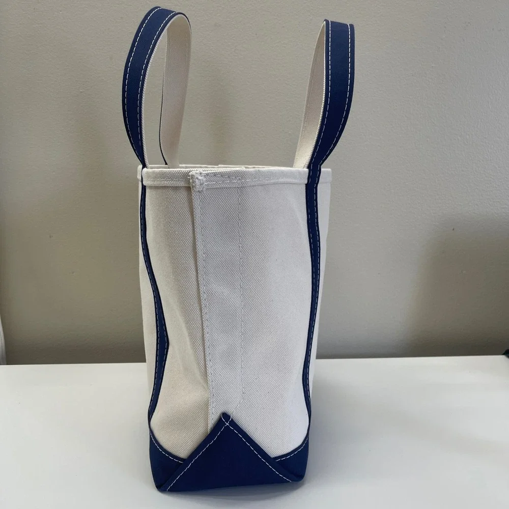 L.L.Bean Boat and Tote Medium White Navy Canvas Shoulder Bag USA Made 112636